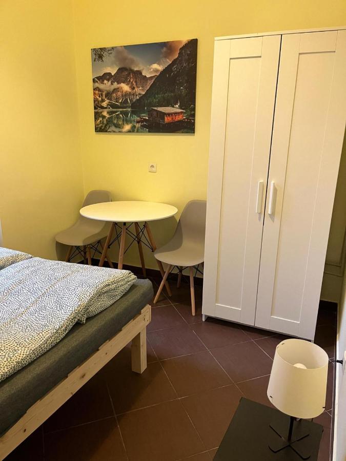 Batorego Lovely Rooms Краков Экстерьер фото